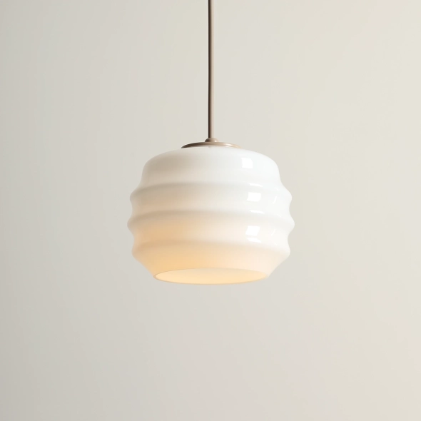 Pojedyncza lampa wisząca w beżowym kolorze ze szklanym kloszem PUFF BEIGE
