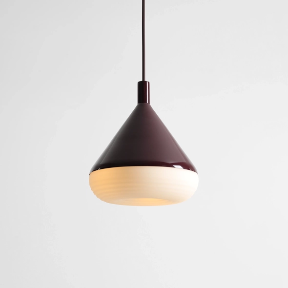 Średnia lampa wisząca TORO M FIG PURPLE proj. Kabo&Pydo (ø18)