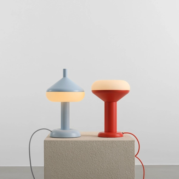 Lampa biurkowa TORO TABLE CORAL RED proj. Kabo&Pydo