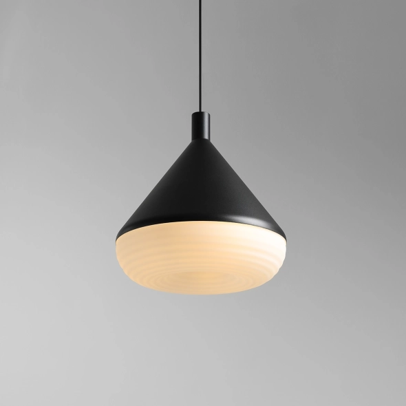Duża lampa wisząca TORO DEEP BLACK proj. Kabo&Pydo (ø28)