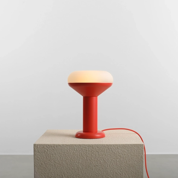 Lampa biurkowa TORO TABLE CORAL RED proj. Kabo&Pydo
