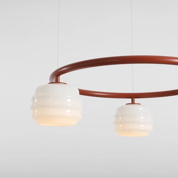 Okrągła lampa wisząca 3-płomienna w kolorze terakoty ze szklanymi kloszami PUFF 3 RING TERRA