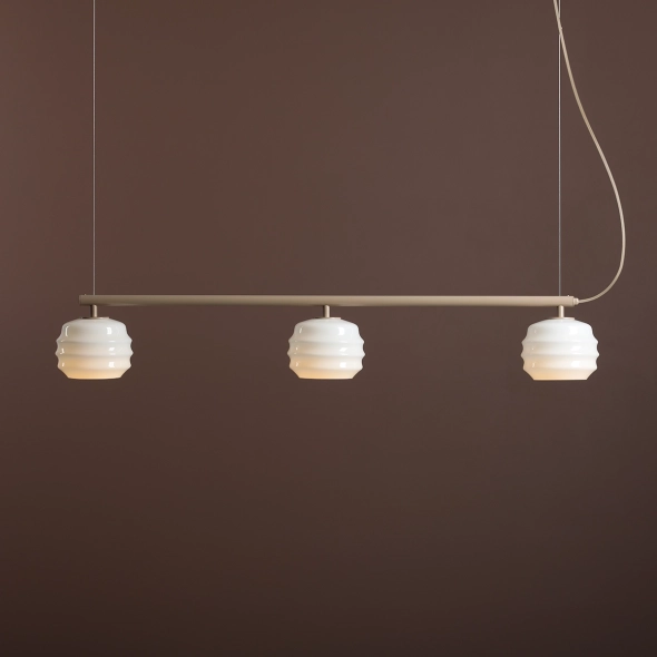 Trzypłomienna lampa wisząca w beżowym kolorze ze szklanymi kloszami PUFF 3 BEIGE