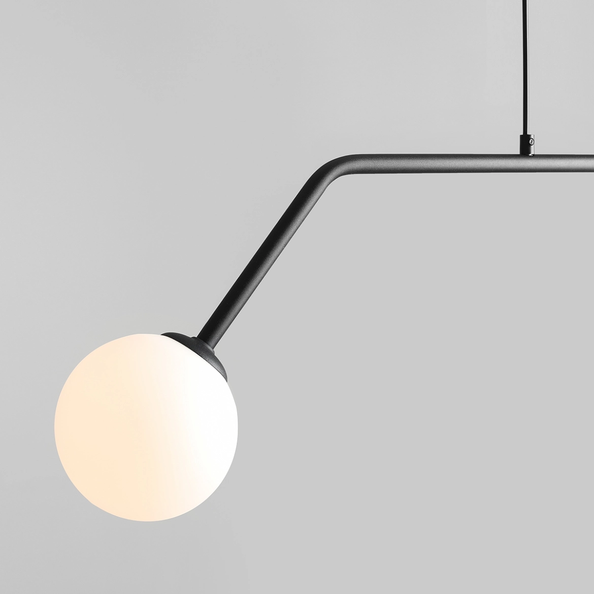 Minimalistyczna lampa wisząca PURE 2 BLACK w sklepie ARTERA