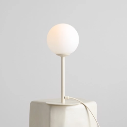 Minimalistische Tischlampe PINNE TABLE CREAM
