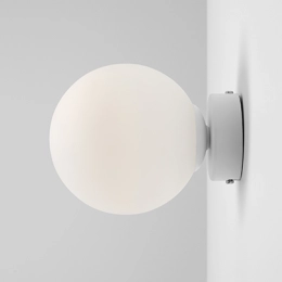 Minimalistische Wandleuchte BALL 1 WHITE (14cm)
